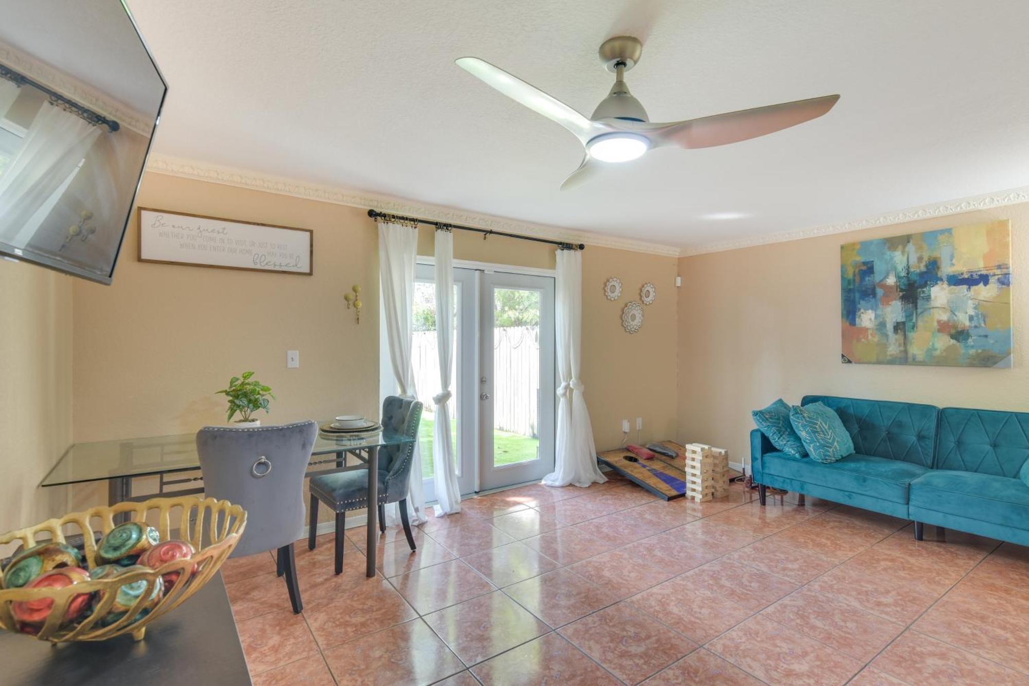 Opa-Locka Townhome, 15 Mi To Miami Beach! Opa-locka Exterior foto