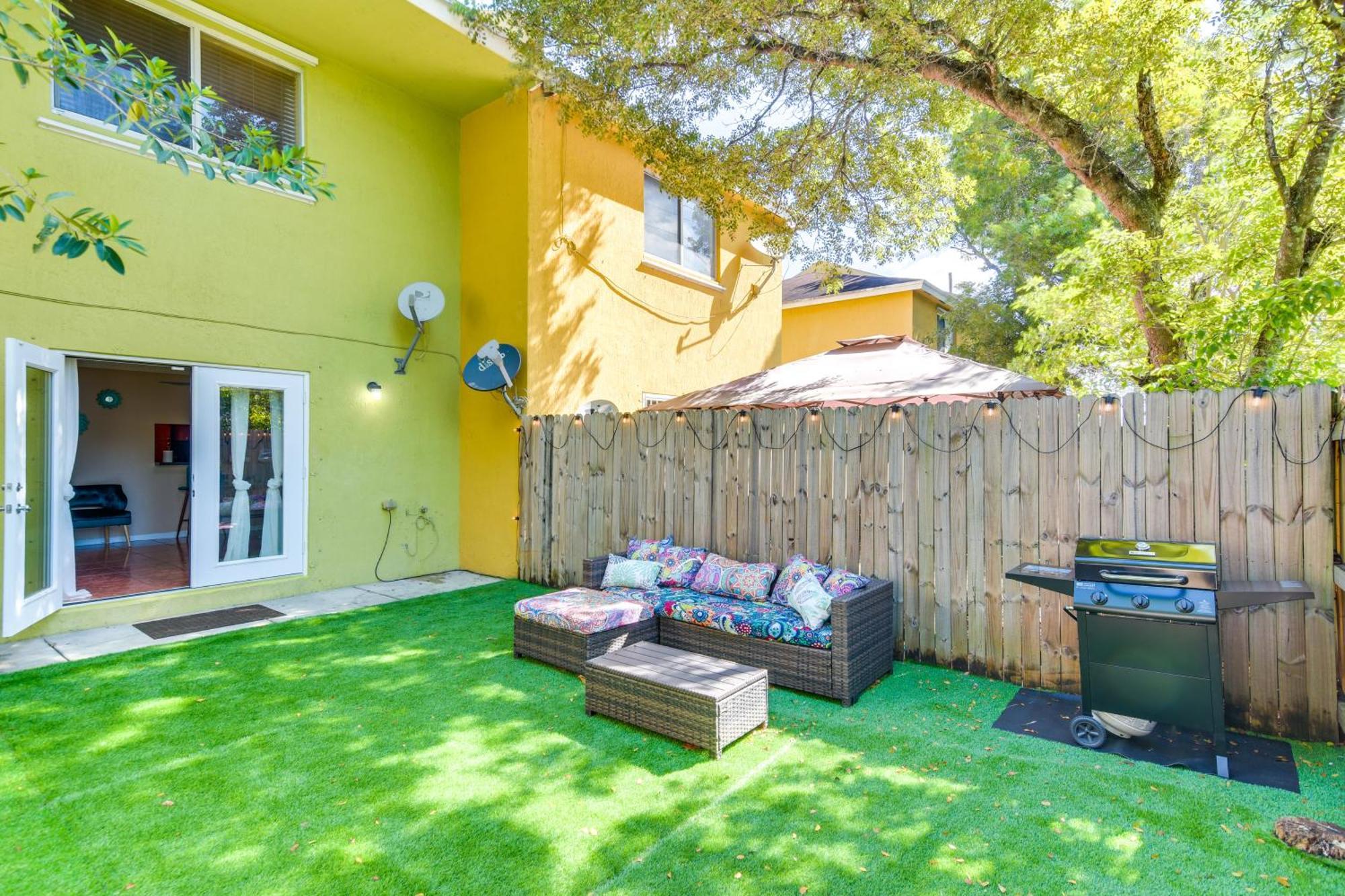 Opa-Locka Townhome, 15 Mi To Miami Beach! Opa-locka Exterior foto